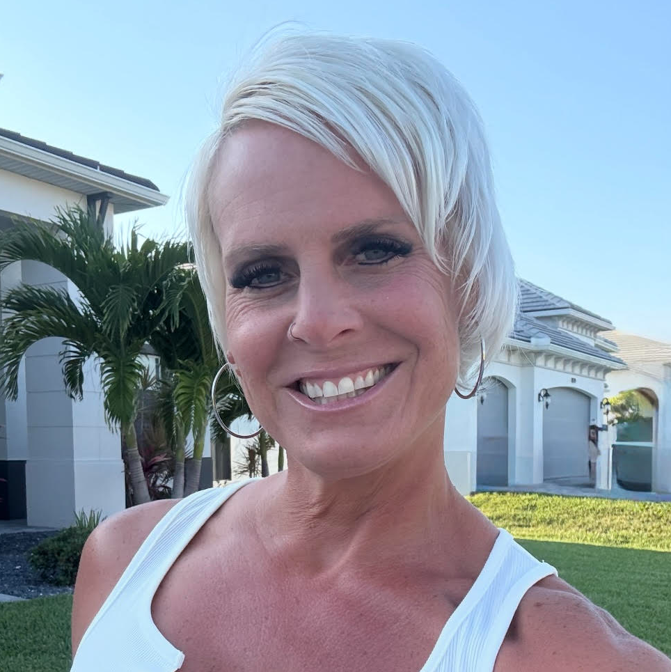 Laurie Sells Florida